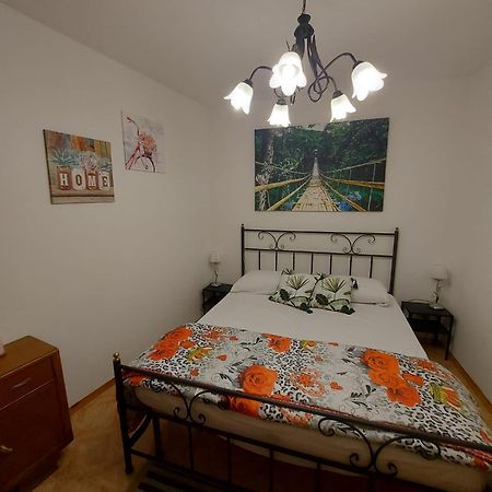 Appartamento Casa Lorenzo - Nel Centro Storico Di Fiumalbo Esterno foto